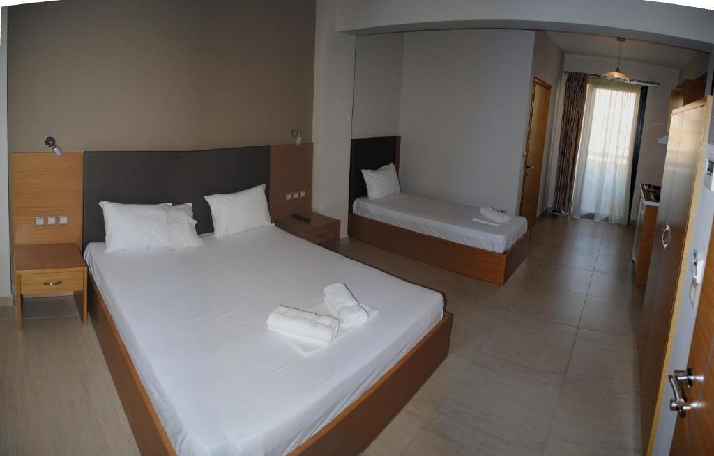 Niriides Studios And Apartments ปาราเลียกาเตอรีนิส ห้อง รูปภาพ