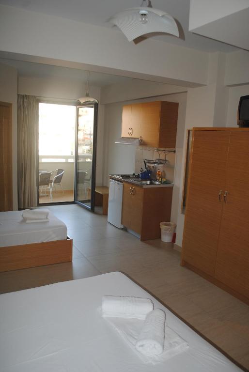 Niriides Studios And Apartments ปาราเลียกาเตอรีนิส ห้อง รูปภาพ