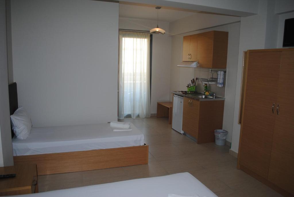 Niriides Studios And Apartments ปาราเลียกาเตอรีนิส ภายนอก รูปภาพ