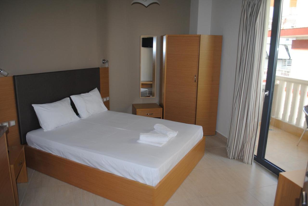 Niriides Studios And Apartments ปาราเลียกาเตอรีนิส ห้อง รูปภาพ